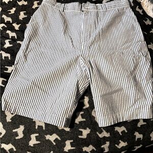 Brooks Brothers Boys Size 16 seersucker dress shorts